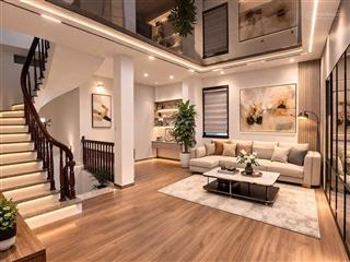 Chủ cần bán gấp nhà dân xây giá đầu tư, gần phố hoàng quốc việt 56m x 4t, mt 5m, không quy hoạch