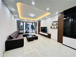 Bán nhà mới đẹp lô góc thang máy ngõ thông hoàng quốc việt, phạm văn đồng 45m x6tầng, nội thất