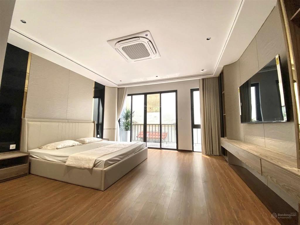 Bán nhà lô góc phố võng thị, gần hồ tây, ngõ 3 gác thông, mới đẹp, 48m2*5t, nội thất đủ về ở luôn
