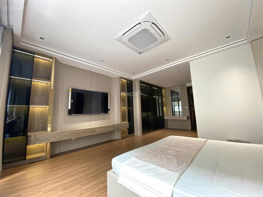 Bán nhà lô góc phố võng thị, gần hồ tây, ngõ 3 gác thông, mới đẹp, 48m2*5t, nội thất đủ về ở luôn