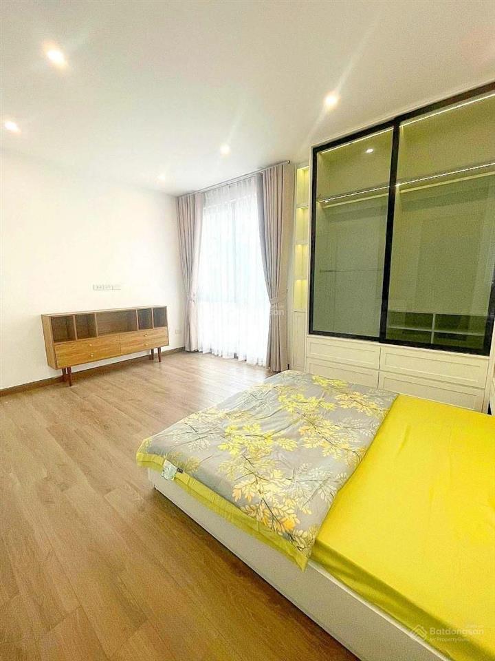 Bán nhà phố duy tân gần đh sư phạm, nhà dân xây dt 52m2 x5 tầng, mỗi tầng 2 ngủ, nội thất đầy đủ