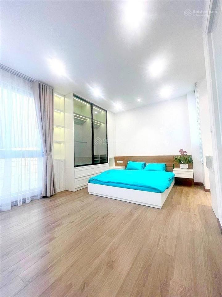 Bán nhà phố duy tân gần đh sư phạm, nhà dân xây dt 52m2 x5 tầng, mỗi tầng 2 ngủ, nội thất đầy đủ