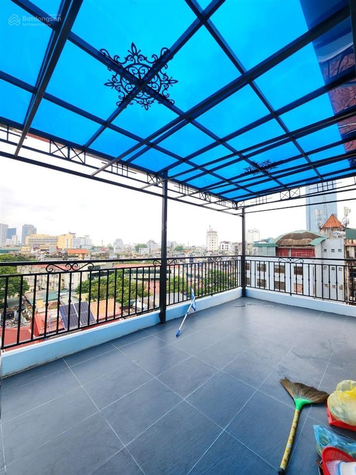 Bán nhà xuân thuỷ gần đh sư phạm, nhà dân xây đẹp, dt 51m2 x5tầng mỗi tầng 2 ngủ, nội thất đầy đủ