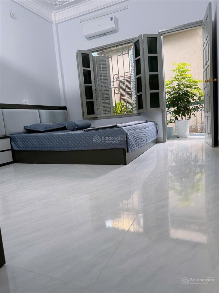 Bán nhà đội cấn chỉ 7.9 tỷ 37m2 x6t thang máy, nhà mới ngõ rộng nông, sổ đỏ vuông, qh ổn định