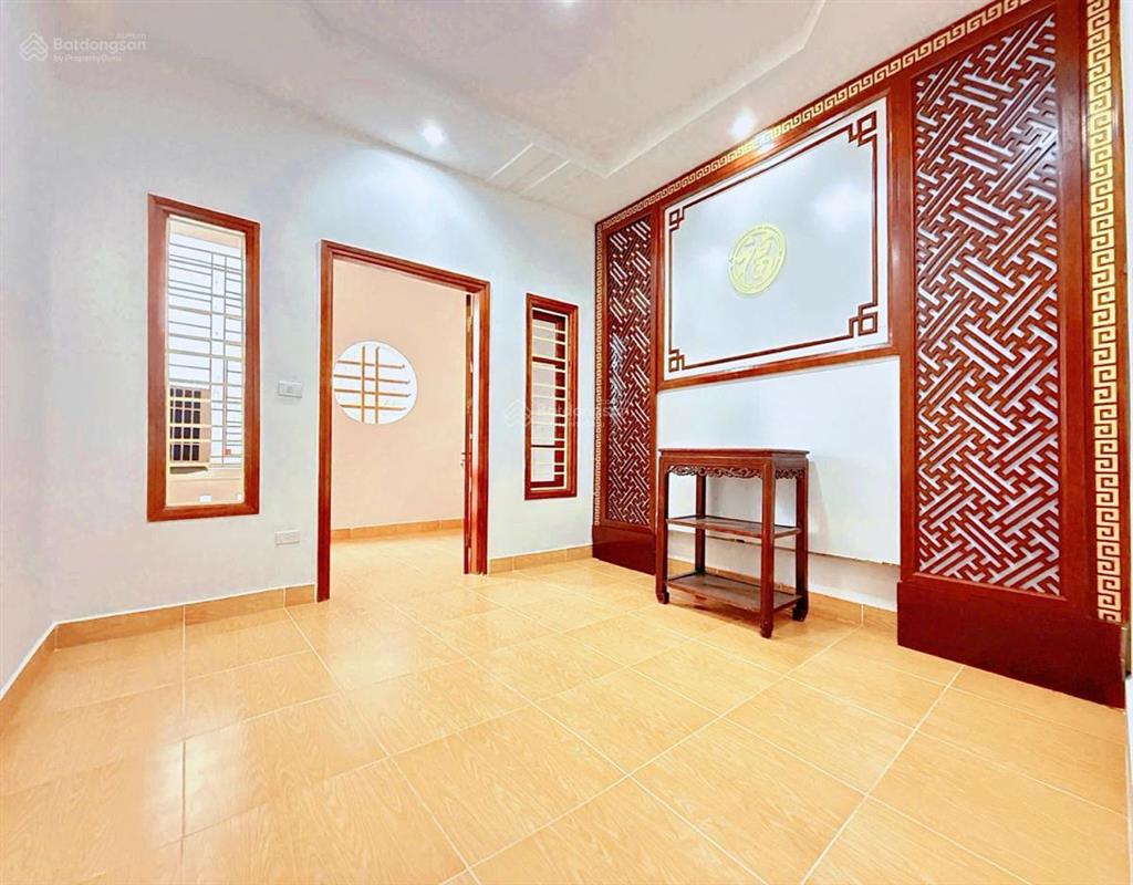 Bán nhà phố hoàng quốc việt, phạm văn đồng giá đầu tư chỉ hơn 6 tỷ, 40m2 x 4t sổ vuông, không qh