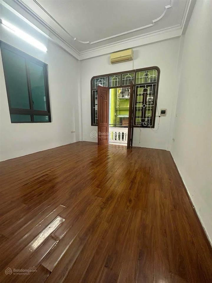 Chủ cần bán nhà phố khúc thừa dụ, dịch vọng giá đầu tư 7,8 tỷ 45m x 6t, 8 phòng ở và cho thuê