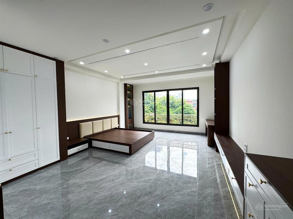 Bán nhà đẹp dân xây ô tô gần phố vĩnh phúc, hoàng hoa thám, dt 50m2 5t, 2 thoáng, giá 10,5 tỷ