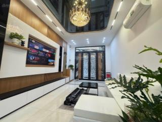 Bán nhà dân xây gần phố trích sài, võng thị, thụy khuê, giá đầu tư, dt 66m x5t, mt 4.3m giá 11.5tỷ