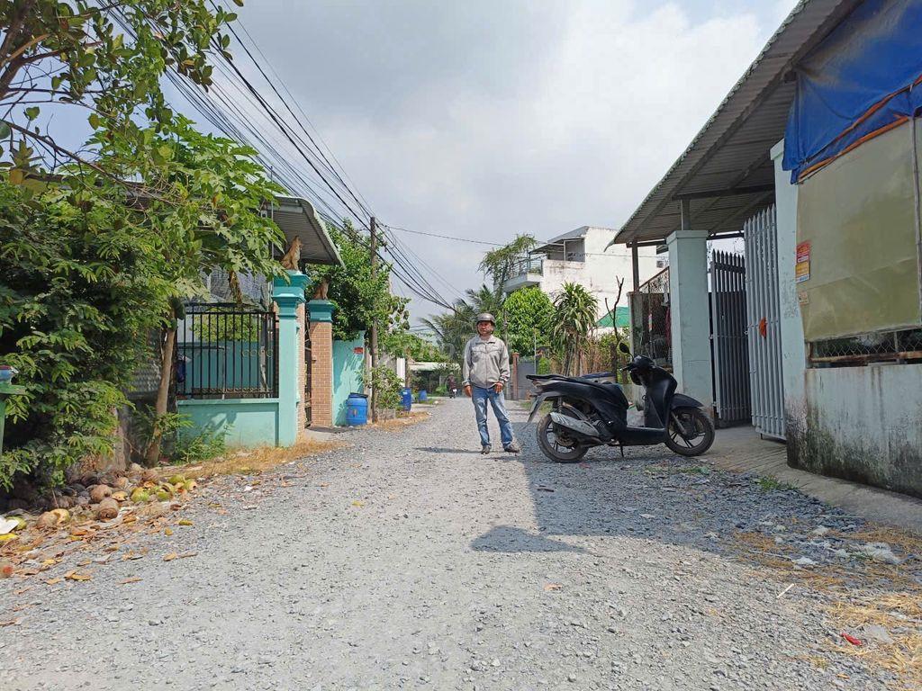 Bán dãy nhà trọ 13 phòng, 2 sẹc TL 2, dt 478m2, có 399m thổ cư, TLH
