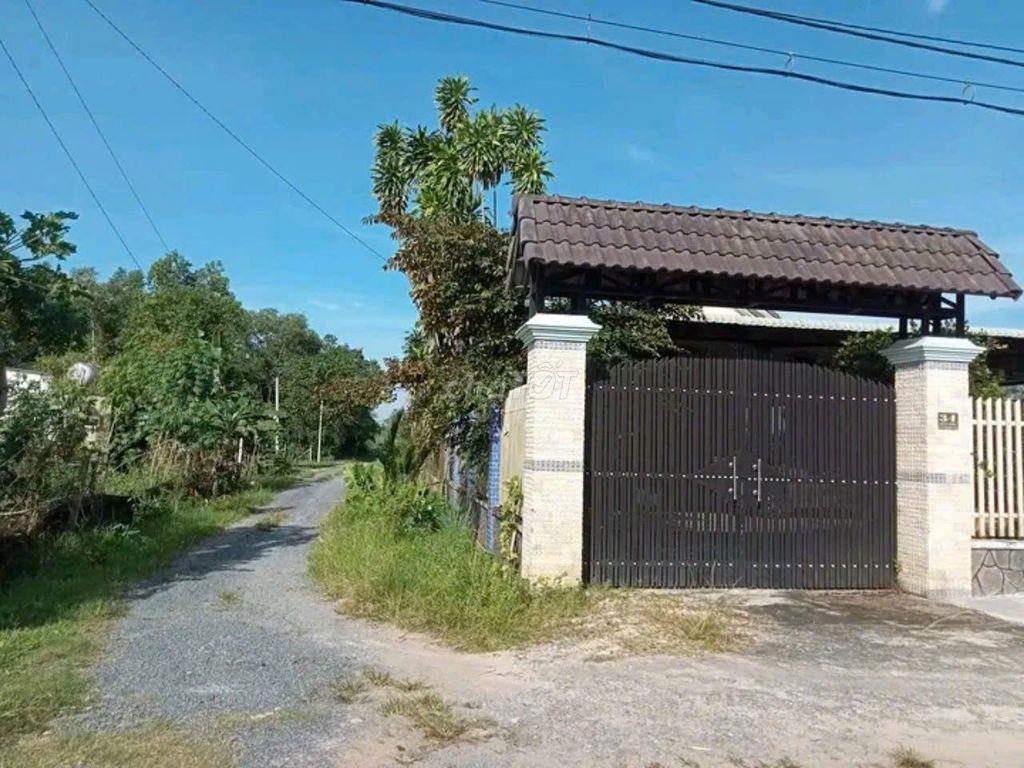 Ngộp! bán lô đất tặng nhà mt đường xe tải, dt 1.036m2, full thổ