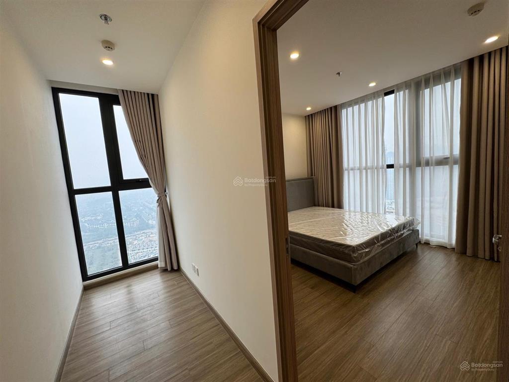Cho thuê 2pn 75m2 full đồ tc2  the canopy vinhome smart city giá 16.5 tr  0904 109 ***