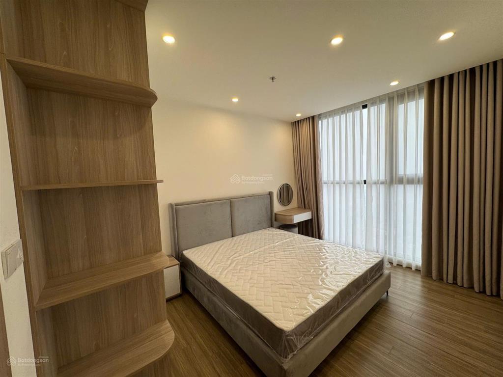 Cho thuê 2pn 75m2 full đồ tc2  the canopy vinhome smart city giá 16.5 tr  0904 109 ***