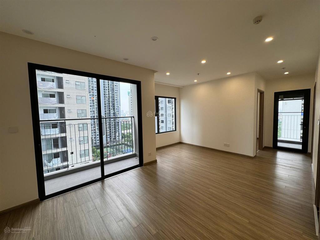 Cho thuê căn hộ 2pn 63,5m2 sa1 the sakura vinhomes smart city giá 11 triệu  0904 109 ***
