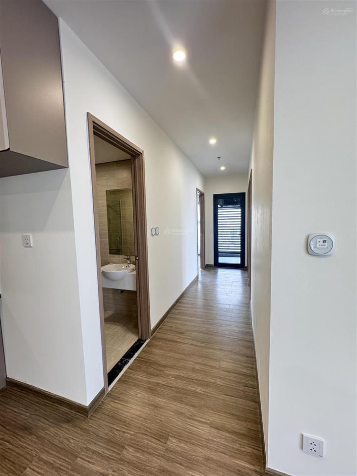 Cho thuê căn 3pn gs6 the miami vinhomes smart city ntcb giá 12 triệu,  0395 747 ***