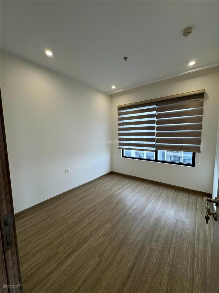 Cho thuê cc 3pn, 2wc, giá 13 triệu, 75 m2 tại vinhome smart city, hà nội 0904 109 ***