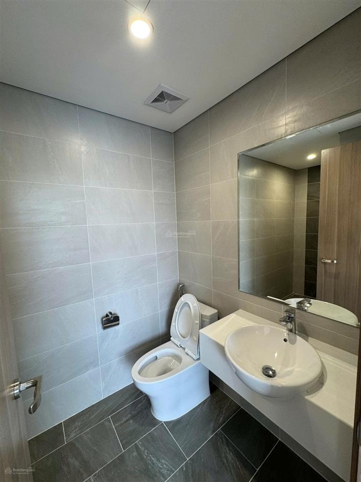 Cho thuê cc 3pn, 2wc, giá 13 triệu, 75 m2 tại vinhome smart city, hà nội 0904 109 ***