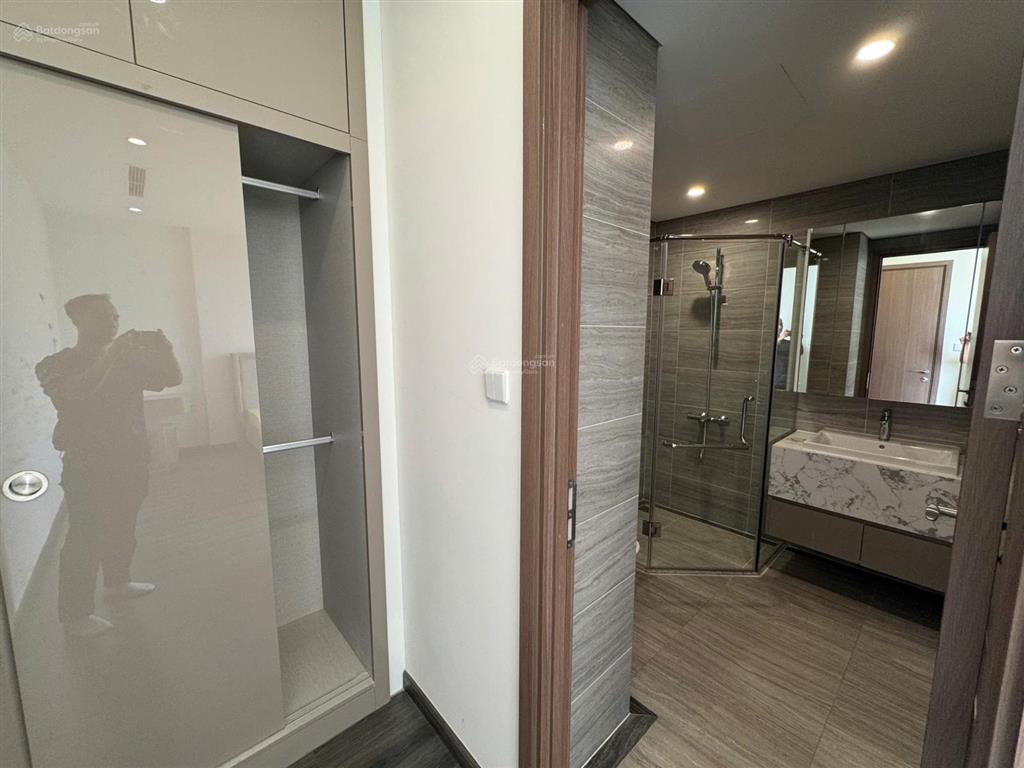 Cho thuê 2pn+ 72m² tonkin  vinhomes smart city full đồ giá 16 triệu/tháng.  0904 109 ***