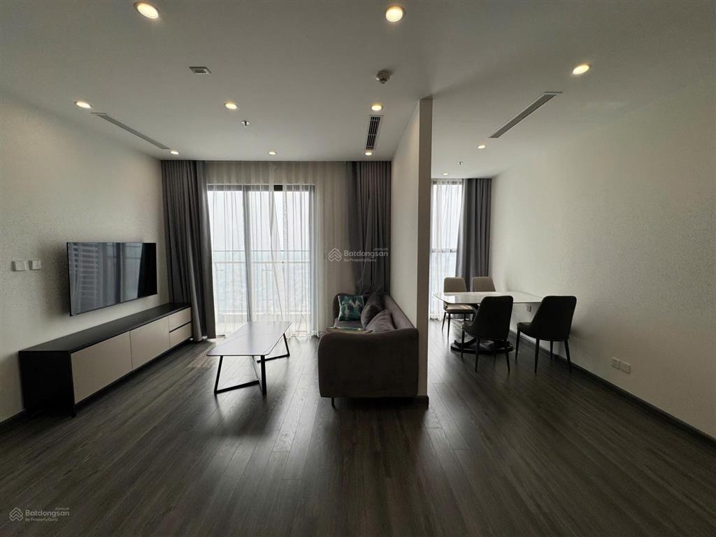Cho thuê 2pn+ 72m² tonkin  vinhomes smart city full đồ giá 16 triệu/tháng.  0904 109 ***