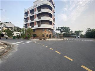 Sụp hầm  đất nền fpt (96m2) chỉ 4 tỷ 750 (đẹp)