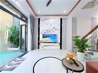 Bán nhà trung tâm hải châu, nguyễn văn linh (2 tầng, 2pn, 2 wc) nhà mới