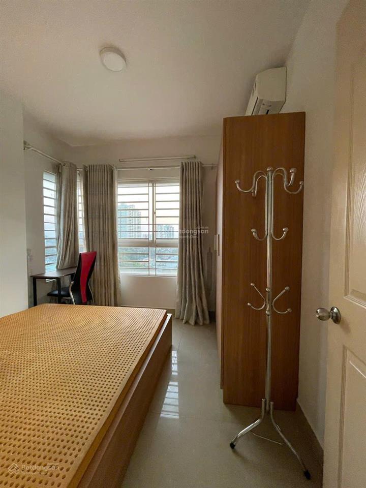 Bán căn góc cc 2pn 60.4m2, giá 4 tỷ, tại cc 155 nguyễn chí thanh, quận 5, tp.hcm, uy tín