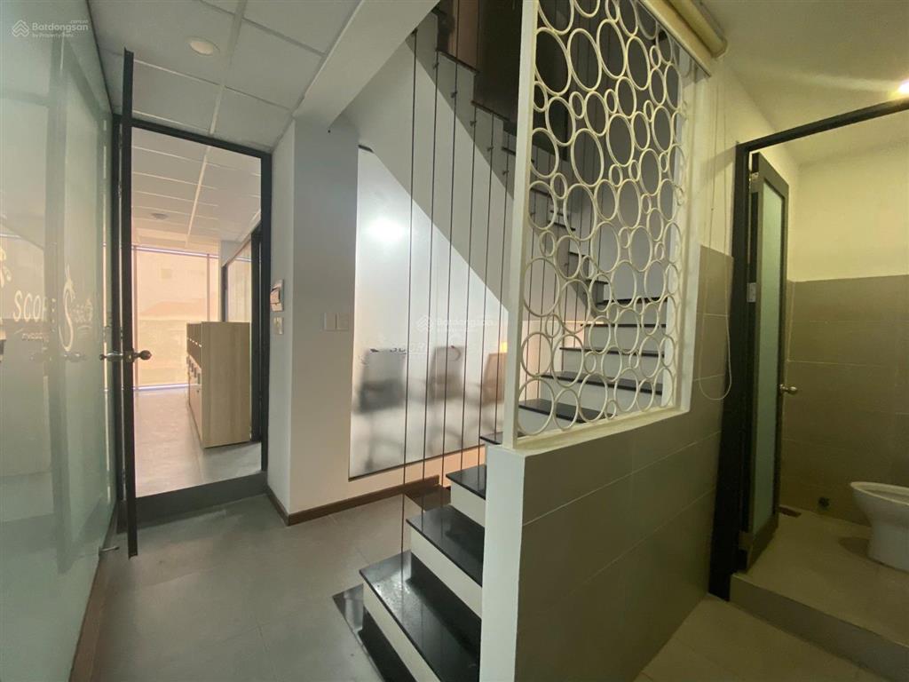 Buiding 5 tầng trống suốt mới 100% nguyễn gia trí  thạnh mỹ tây