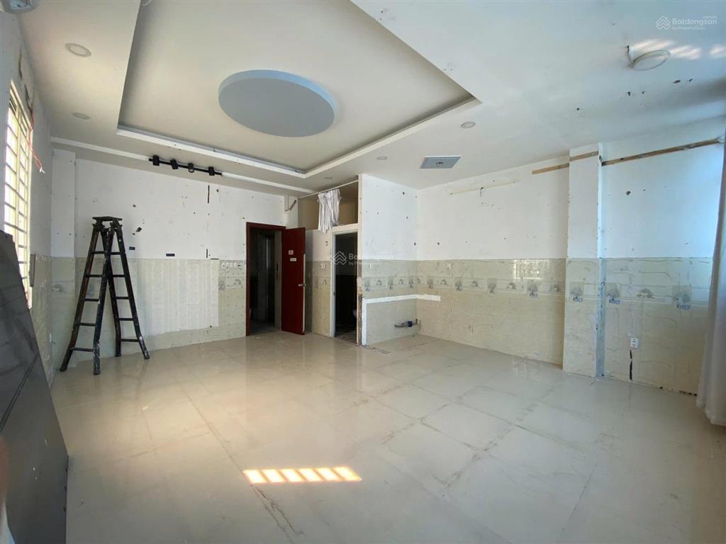 Ngang 6m  6 lầu có thang máy khu phố nhật  phạm viết chánh  p19