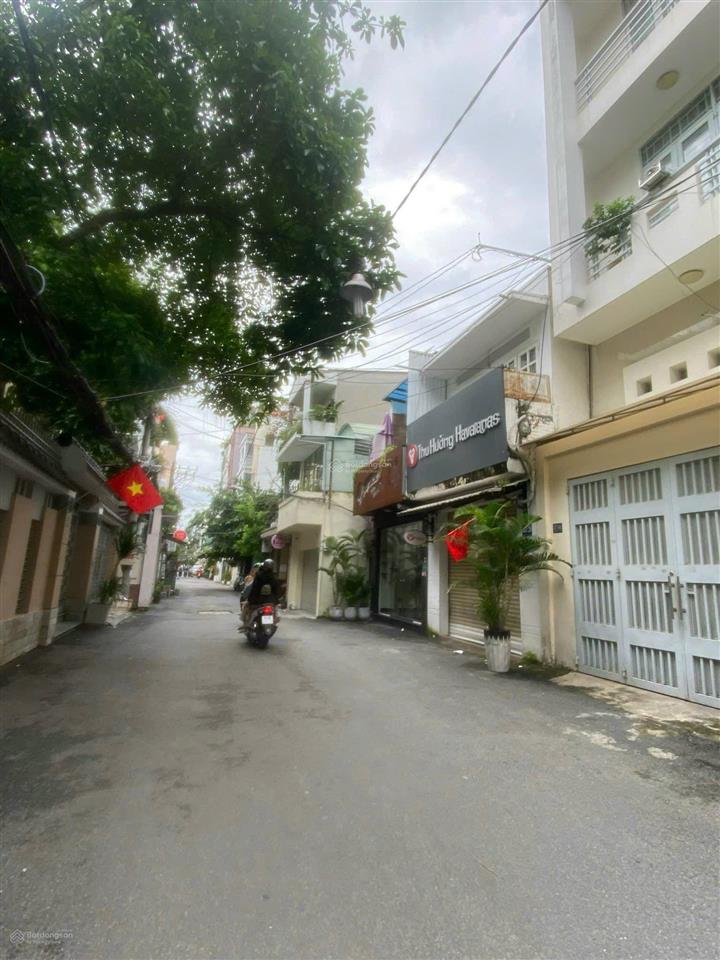 Ngang 5m  4 tầng hẻm xe tải lê văn sỹ quận 3