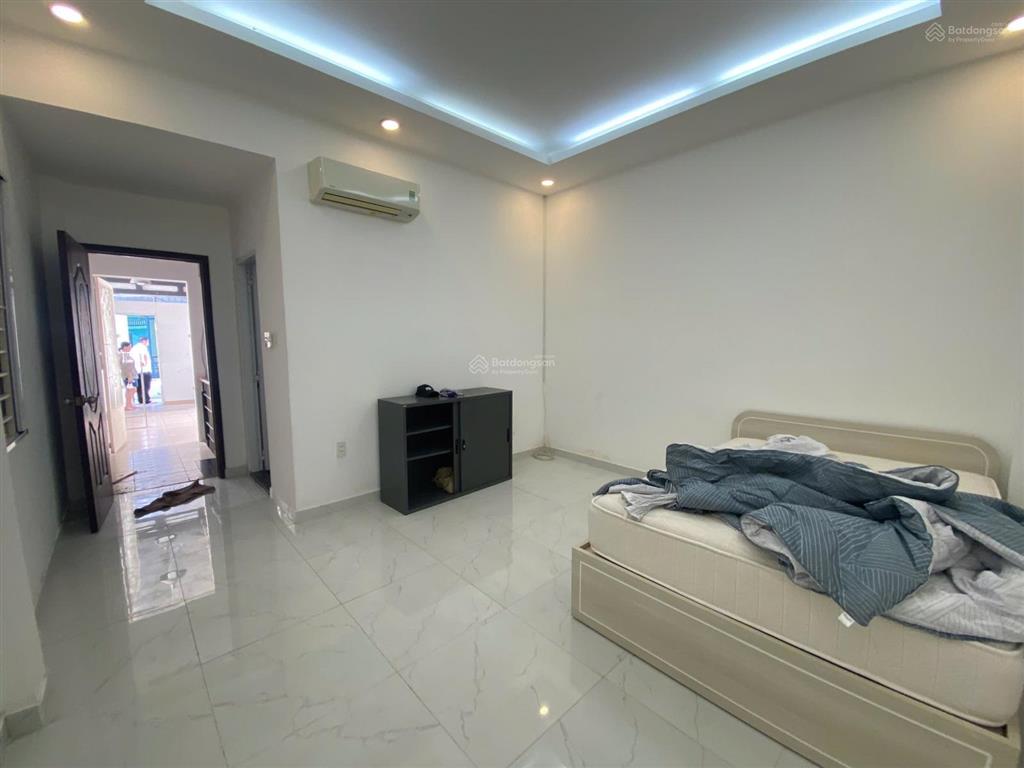 Nguyên căn 3 tầng hẻm xe tải tân cảng  ung văn khiêm