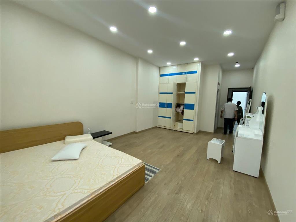 Nguyên căn 3 tầng hẻm xe tải tân cảng  ung văn khiêm