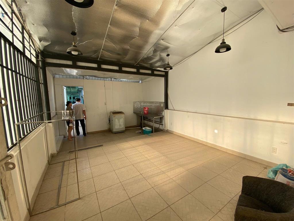 Nguyên căn 3 tầng hẻm xe tải tân cảng  ung văn khiêm