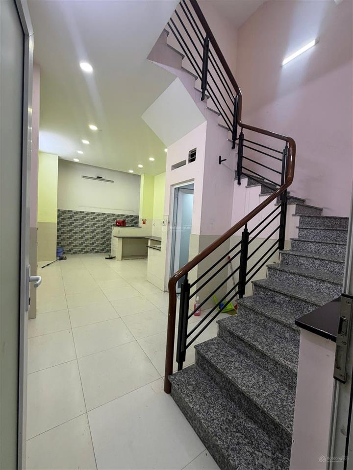 Nguyên căn 3 lầu hẻm xe tải 125 nguyễn văn thương (d1)  võ oanh (d3)