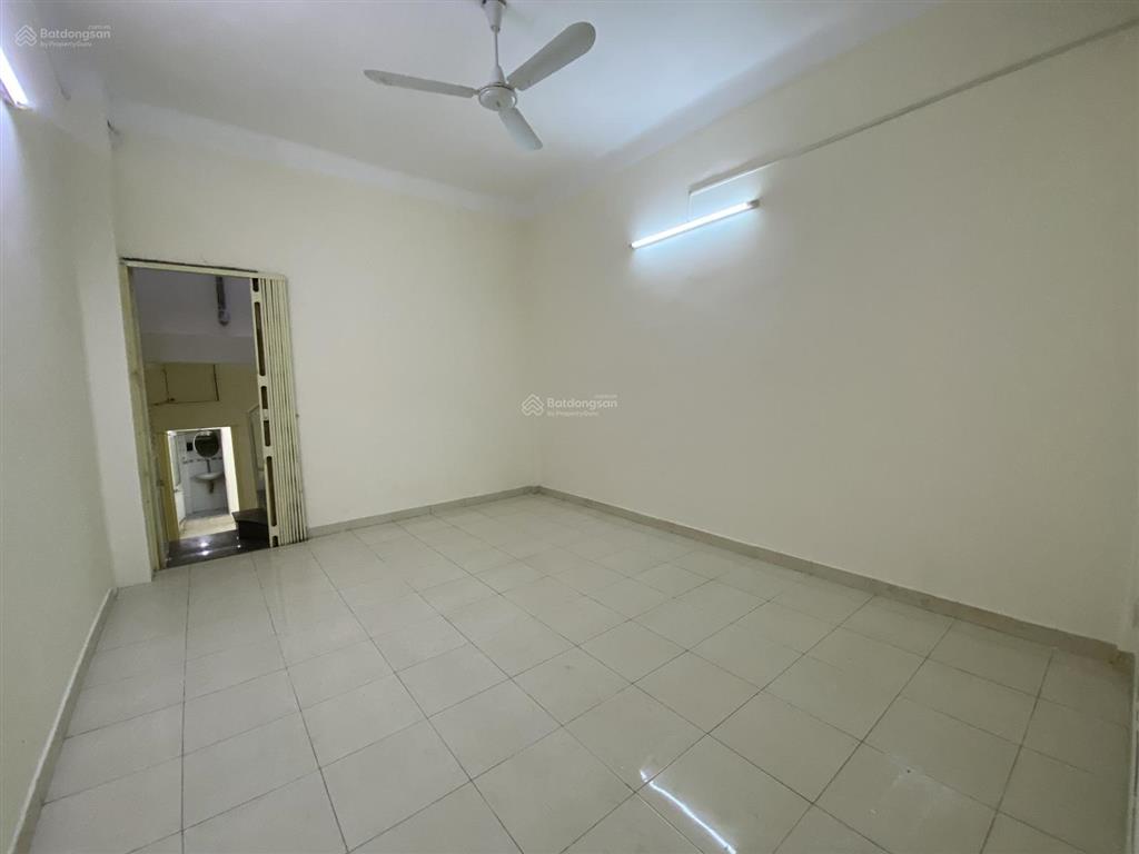 100m²  3 tầng hxt khu chợ bà chiểu  bạch đằng