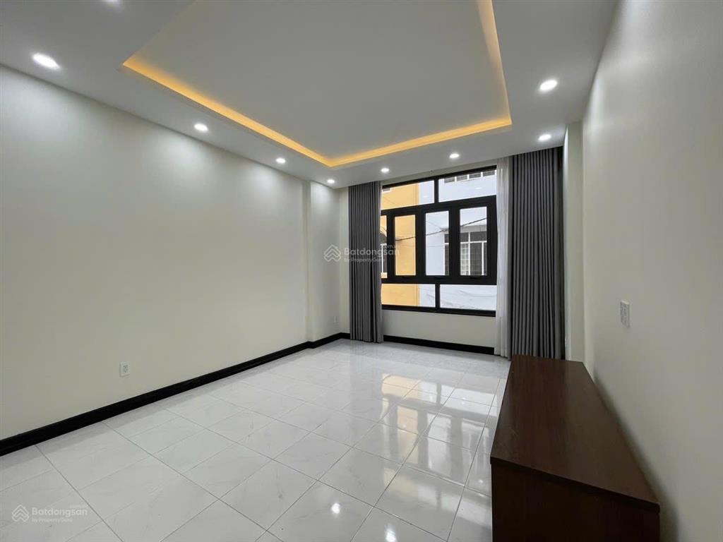 Nguyên căn 4 tầng, hẻm xe tải nguyễn cửu vân  phường gia định
