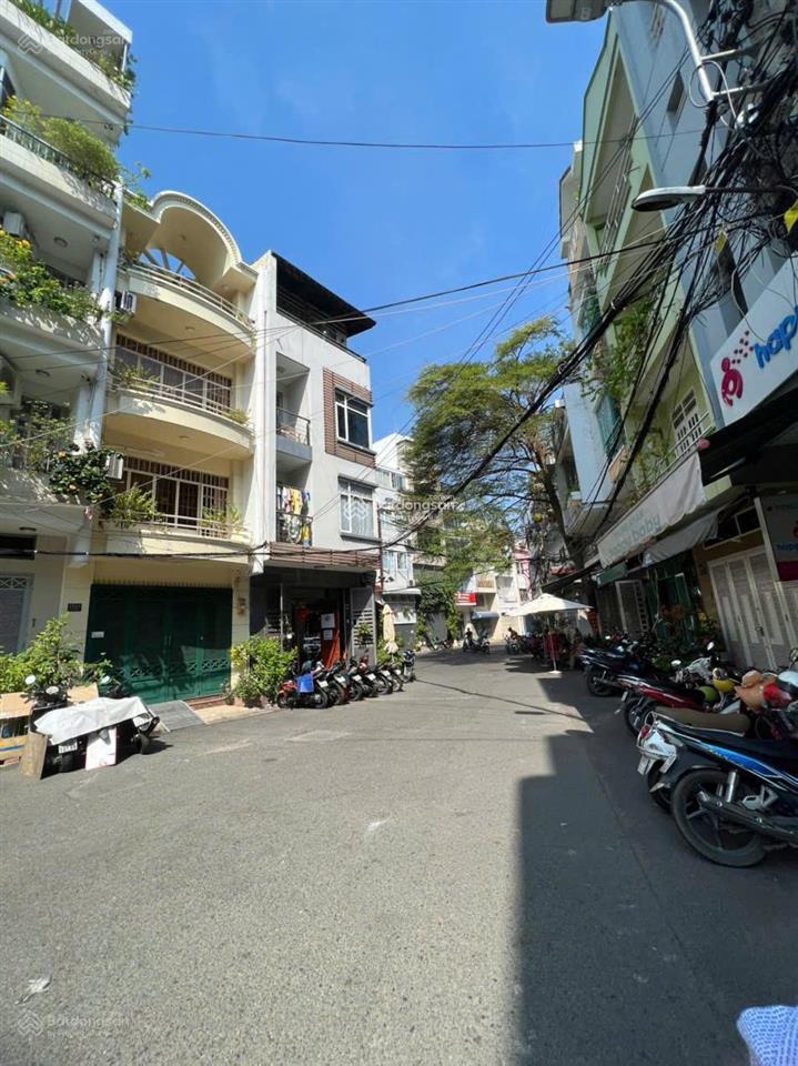 Hẻm nội bộ rộng 30m đường thành thái p12, q10, dt 4,2x17m, 3 lầu, giá chỉ hơn 20 tỷ