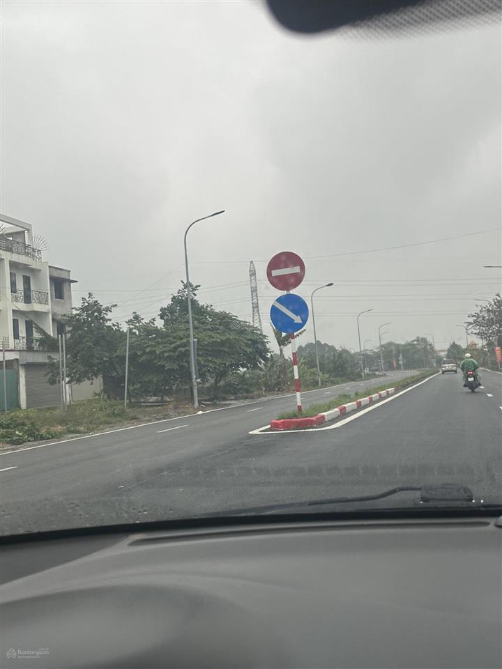 Bán nhà vườn nhìn sang chung cư, kinh doanh thuận lợi