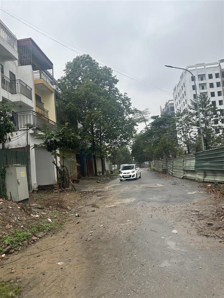 Bán nhà vườn nhìn sang chung cư kinh doanh thuận lợi