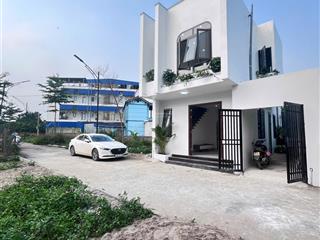 Mua đất tặng nhà 2 tầng mới tinh  có chỗ để xe riêng  sát công nghệ cao hòa lạc!