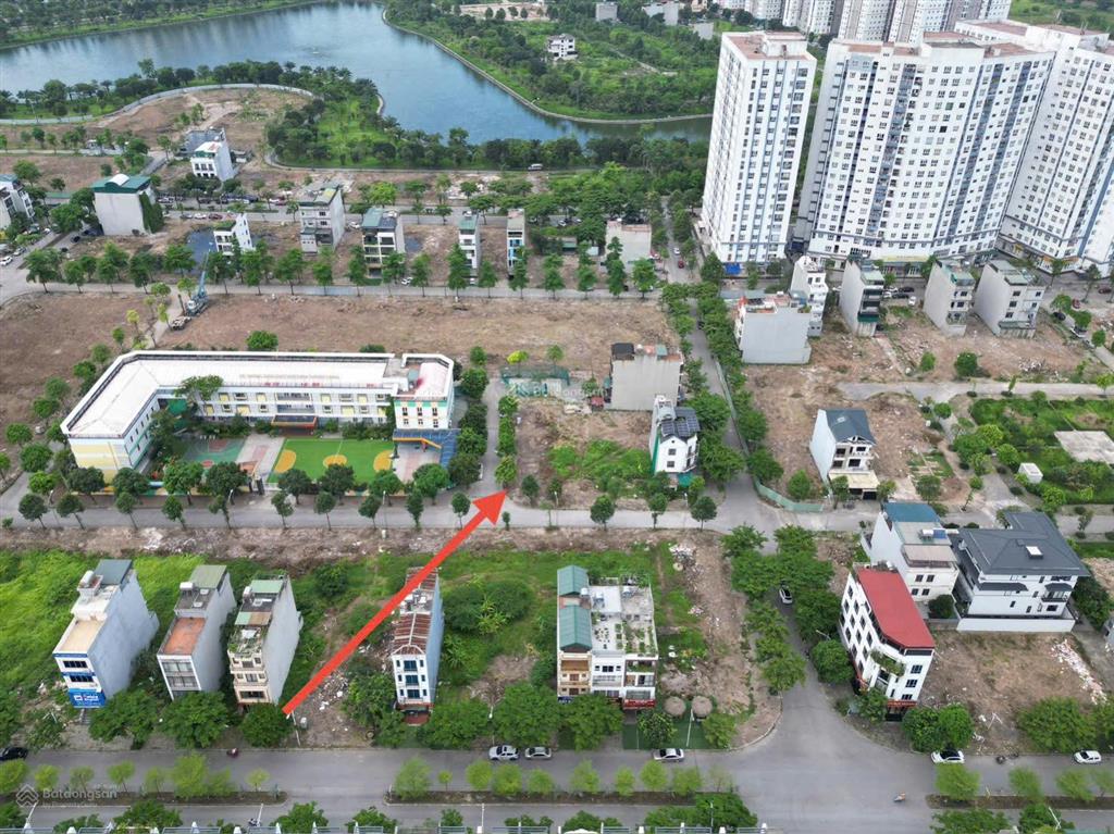 Cần bán nhanh lô biệt thự góc khu b1.3 khu đô thị thanh hà cienco 5 giá như lô thường.