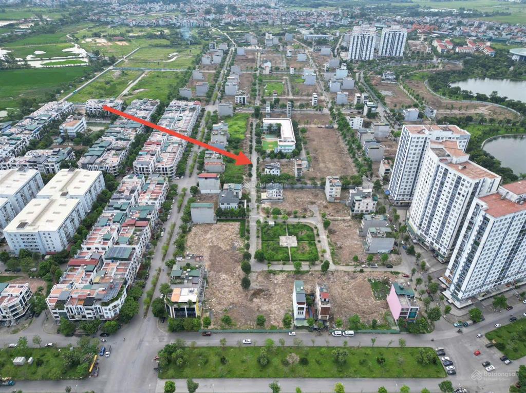 Cần bán nhanh lô biệt thự góc khu b1.3 khu đô thị thanh hà cienco 5 giá như lô thường.