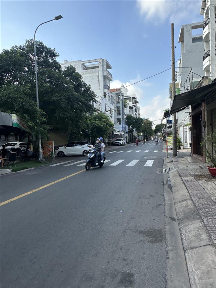 Bán nhà mtkd tân sơn nhì ngang 6m quận tân phú