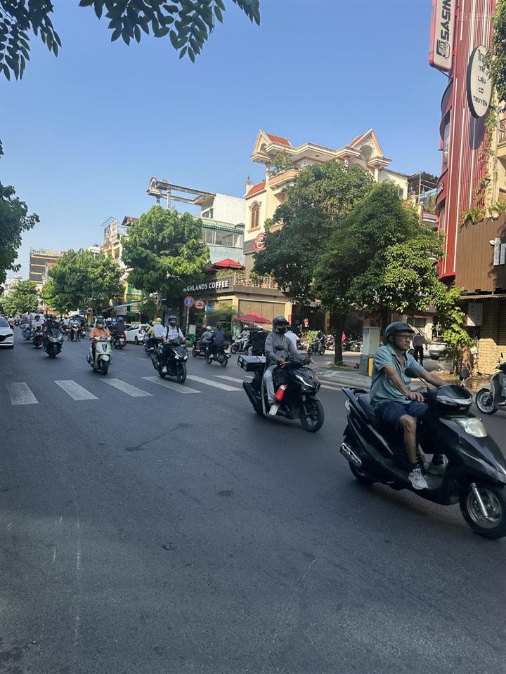 Bán nhà mtkd tân sơn nhì ngang 6m quận tân phú