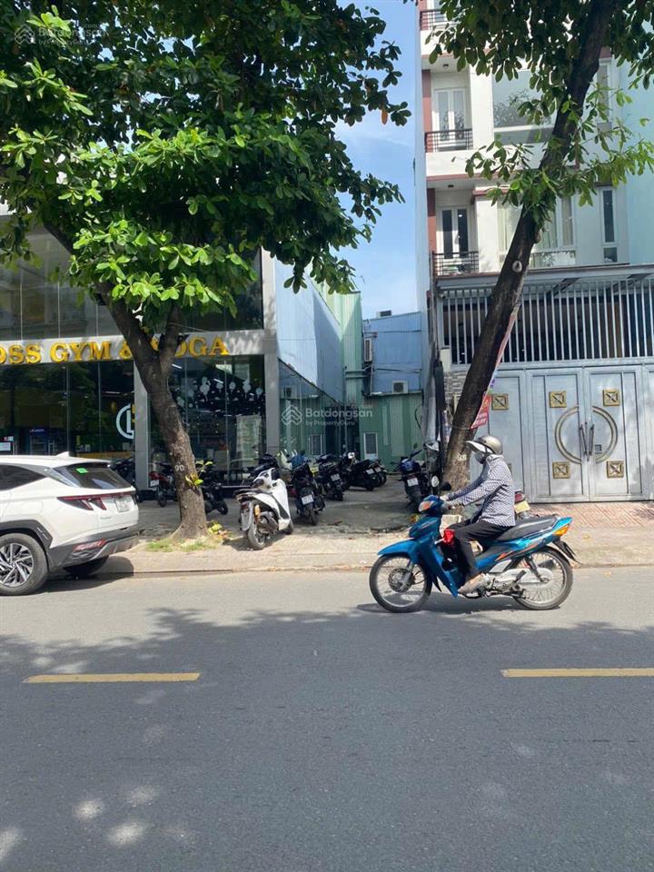 Bán nhà mặt phố tại 320, tân hương, phú thọ hòa, q.tân phú, tp.hcm, giá cực chất 12,8 tỷ, 80m²