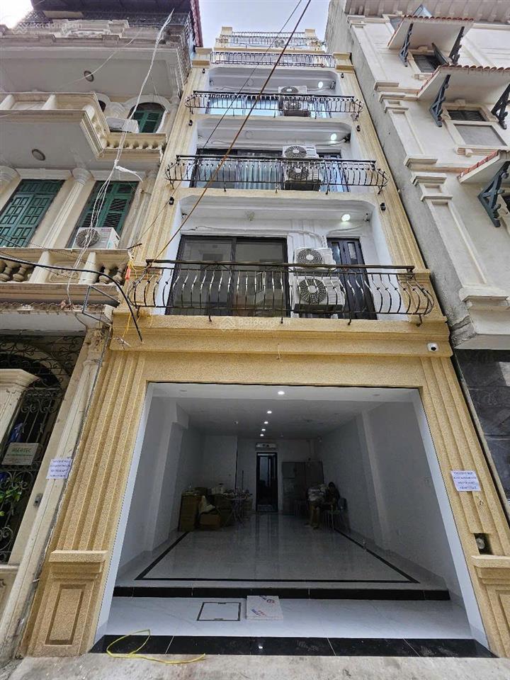 Siêu phẩm dòng tiền trung tâm hà nội tòa căn hộ 8 tầng vận hành airbnb full khách nước ngoài