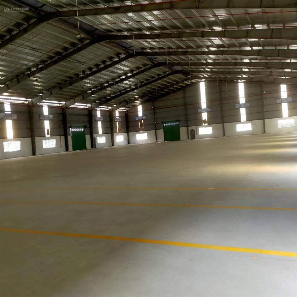 Cho thuê dt xưởng 5500m2/tổng kv 8800m2  tân tạo, có pccc tự động, cont vào 24h