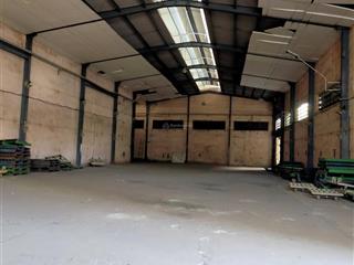 Cho thuê 880m2 (kho) + 200m2 (sân)  đường hồ ngọc lãm  kinh dương vương  cont40f, có pccc