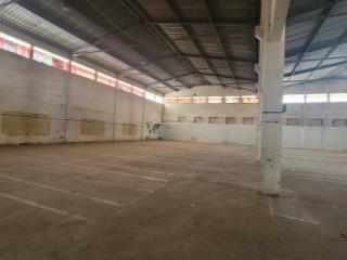 Kho xưởng dt 1300m2, cont 40f vào, có pccc