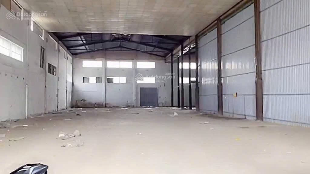 Cho thuê 780m2  giá chỉ 45tr/th, đường 10m tải lớn vào