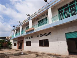 Cho thuê kho xưởng dt 1100m2  80tr/th  đường 12m  cont40f vào ok