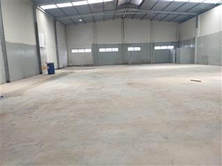 Cho thuê kho xưởng 550m2 + sân 200m2  đường hương lộ 2